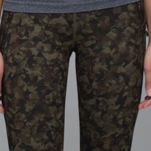 Rare lululemon pattern!